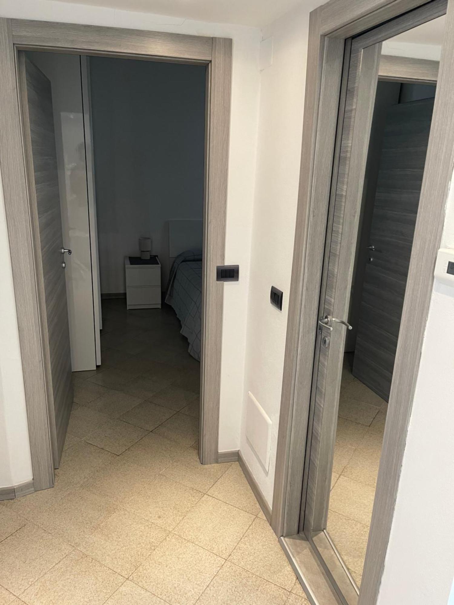 דירות מילאנו Bilocale Zona Navigli מראה חיצוני תמונה